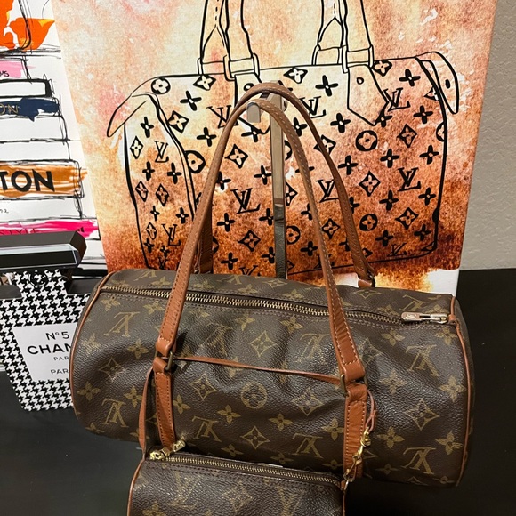 Louis Vuitton Vintage Papillon 30 & mini pouch - EUC w/ COA - Picture 2 of 14